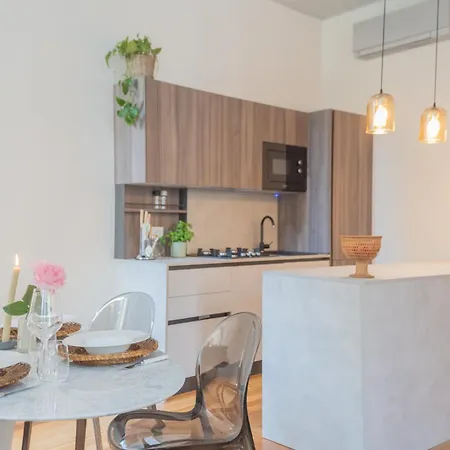 Liberty - Garbo By Rent * Côme